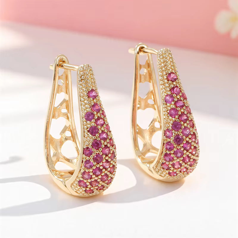 Elegant Crystal Stone, Vintage Gold