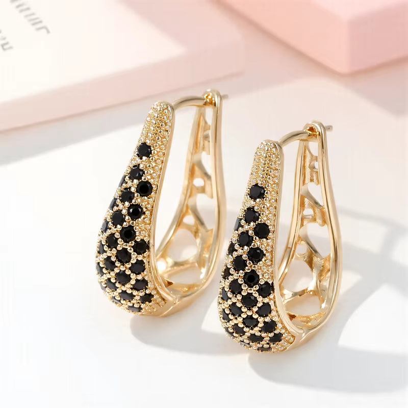 Elegant Crystal Stone, Vintage Gold