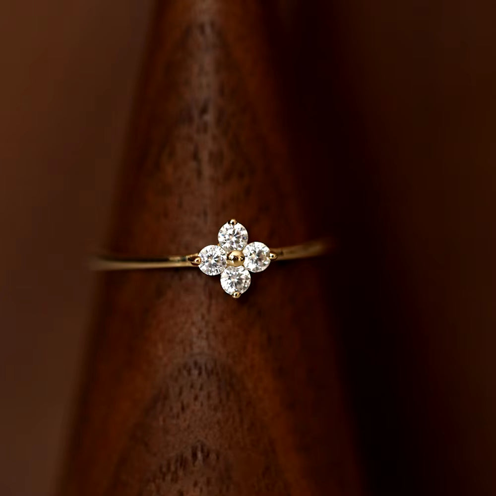 18K Gold Inlaid Zirconia Flower Ring