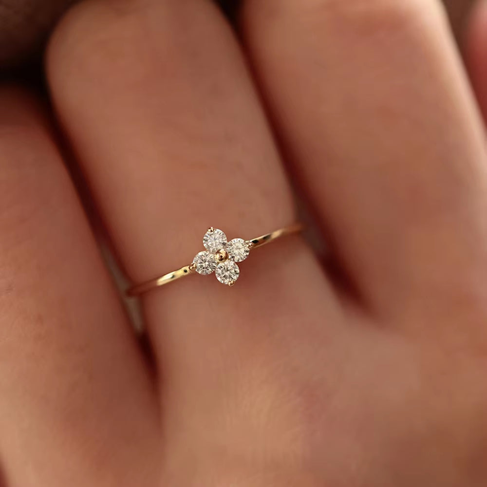 18K Gold Inlaid Zirconia Flower Ring