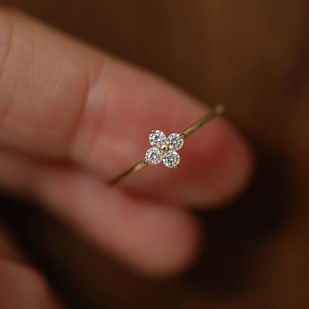 18K Gold Inlaid Zirconia Flower Ring