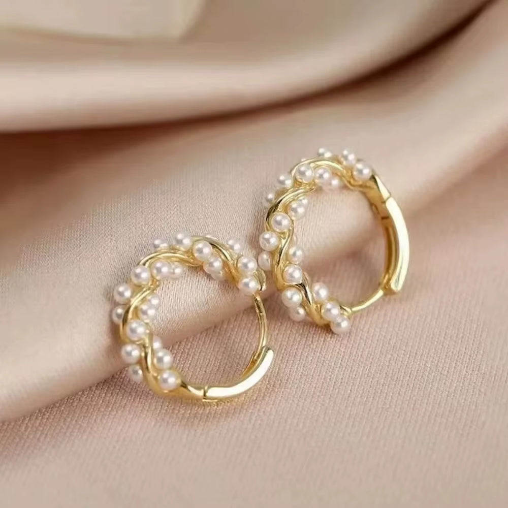 Elegant Circle Pearl Earrings