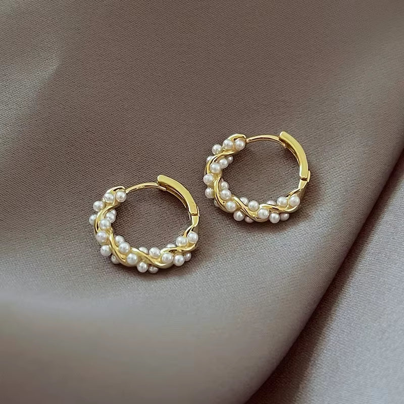 Elegant Circle Pearl Earrings